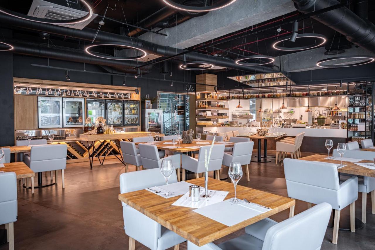 哈维特Spa度假酒店 德兹维济诺 外观 照片